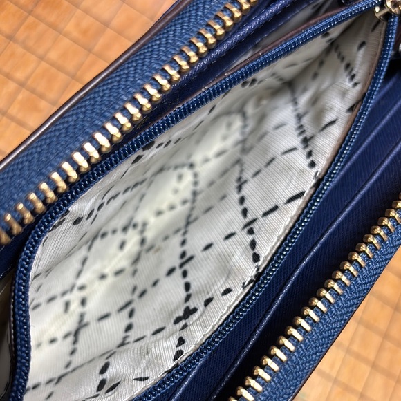 kate spade Safiano Leather Wallet Navy Dark Blue Zip Around 8”Lx4.25”Hx1”H - Picture 16 of 17